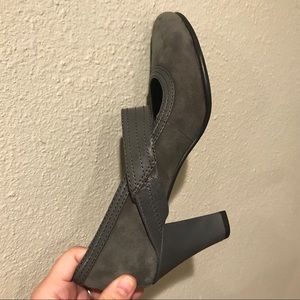 50% off bundle with shoes. Aerosoles 6.5 heels